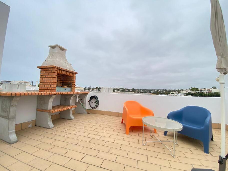 Apartamento Amparo-T2 C/Piscina Карвоейро Екстериор снимка